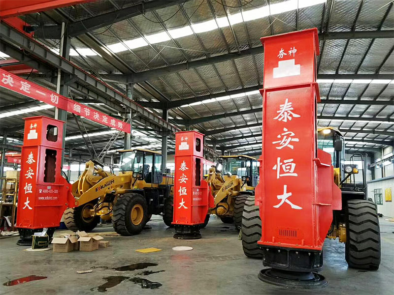 鏟車夯實機(jī) 鏟車夯實機(jī)